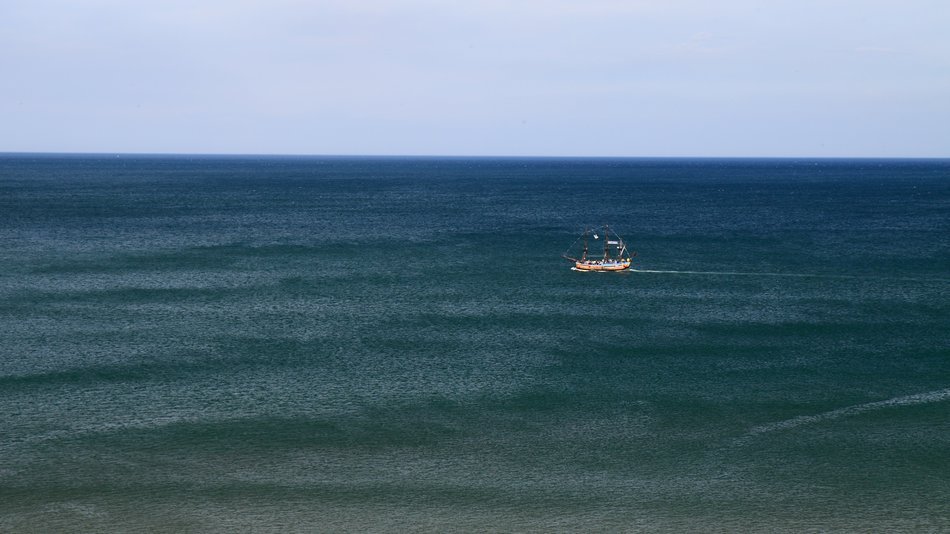 background blue boat historic