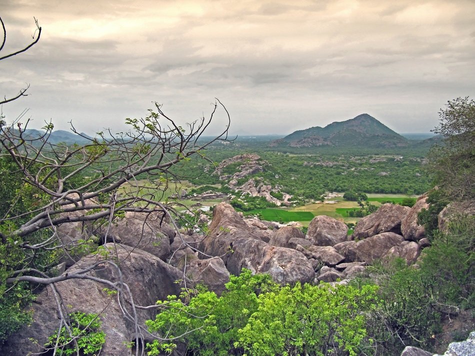 landscape india cloudy mountain