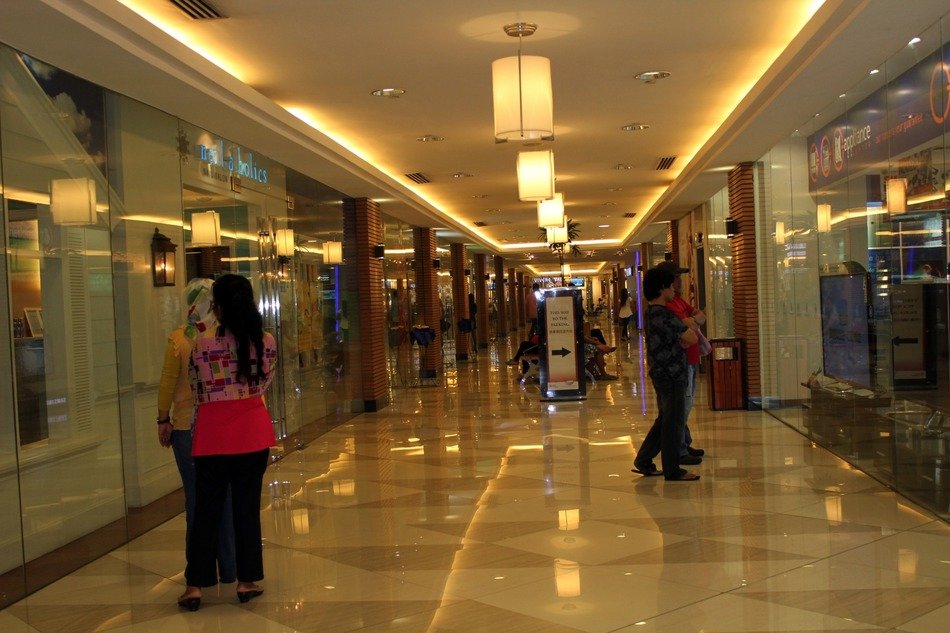 hallway in the shopping mall