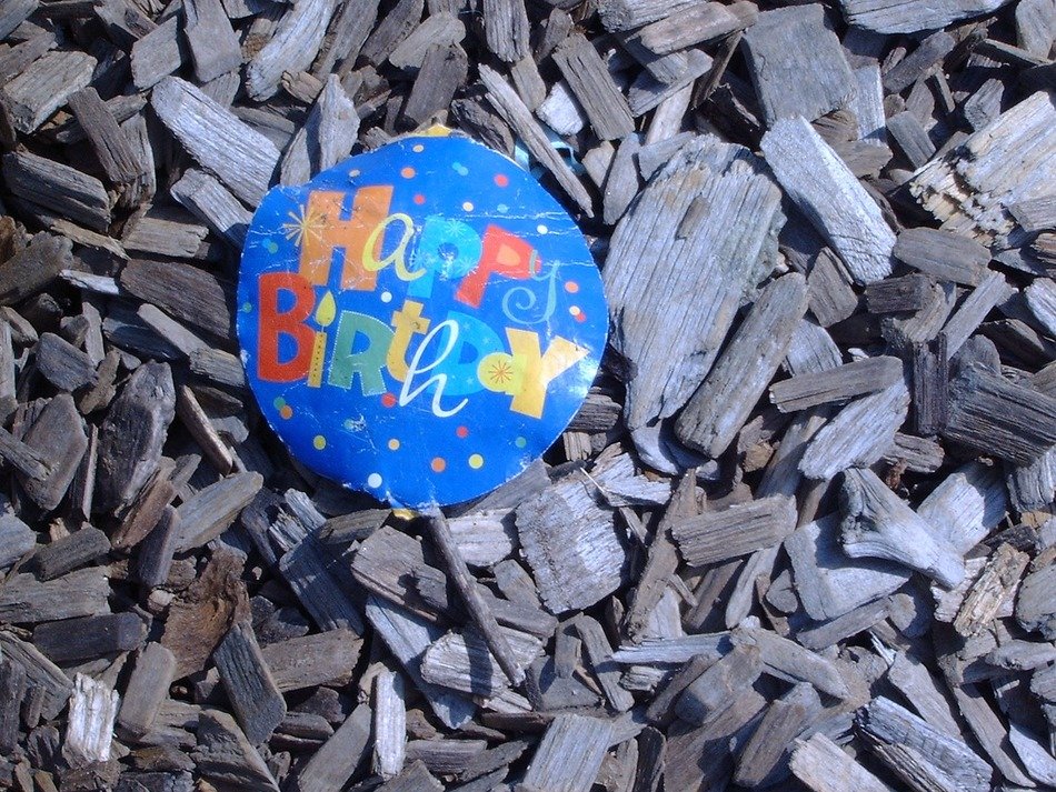happy birthday decoration