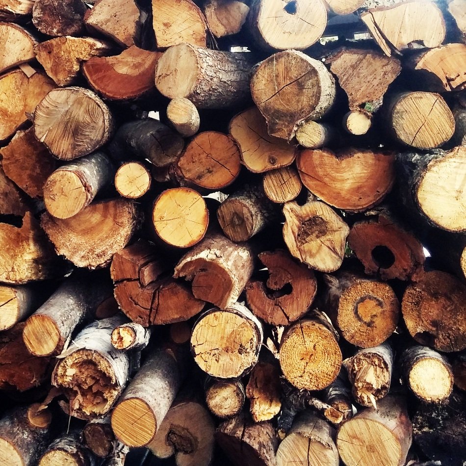 wood logs lumber texture pattern