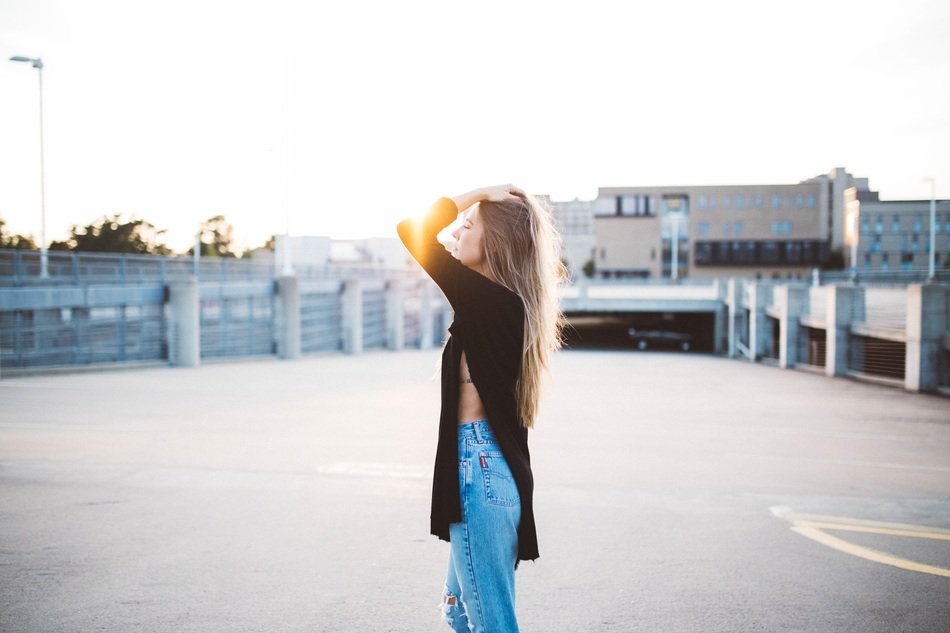 posing young girl