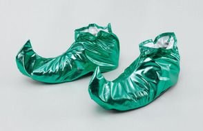 shiny green Elf shoes