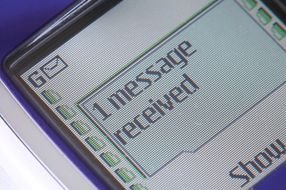 photo received sms on screen