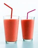 Strawberry Mango Smoothie With Yogurt Recipe