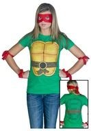 photo of a girl dressed as a ninja turtle