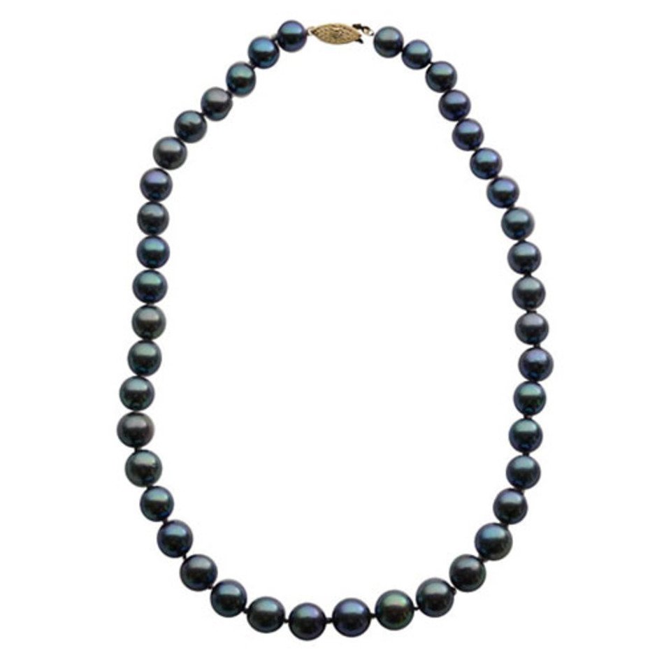 Pearl Necklace With Gold Clasp