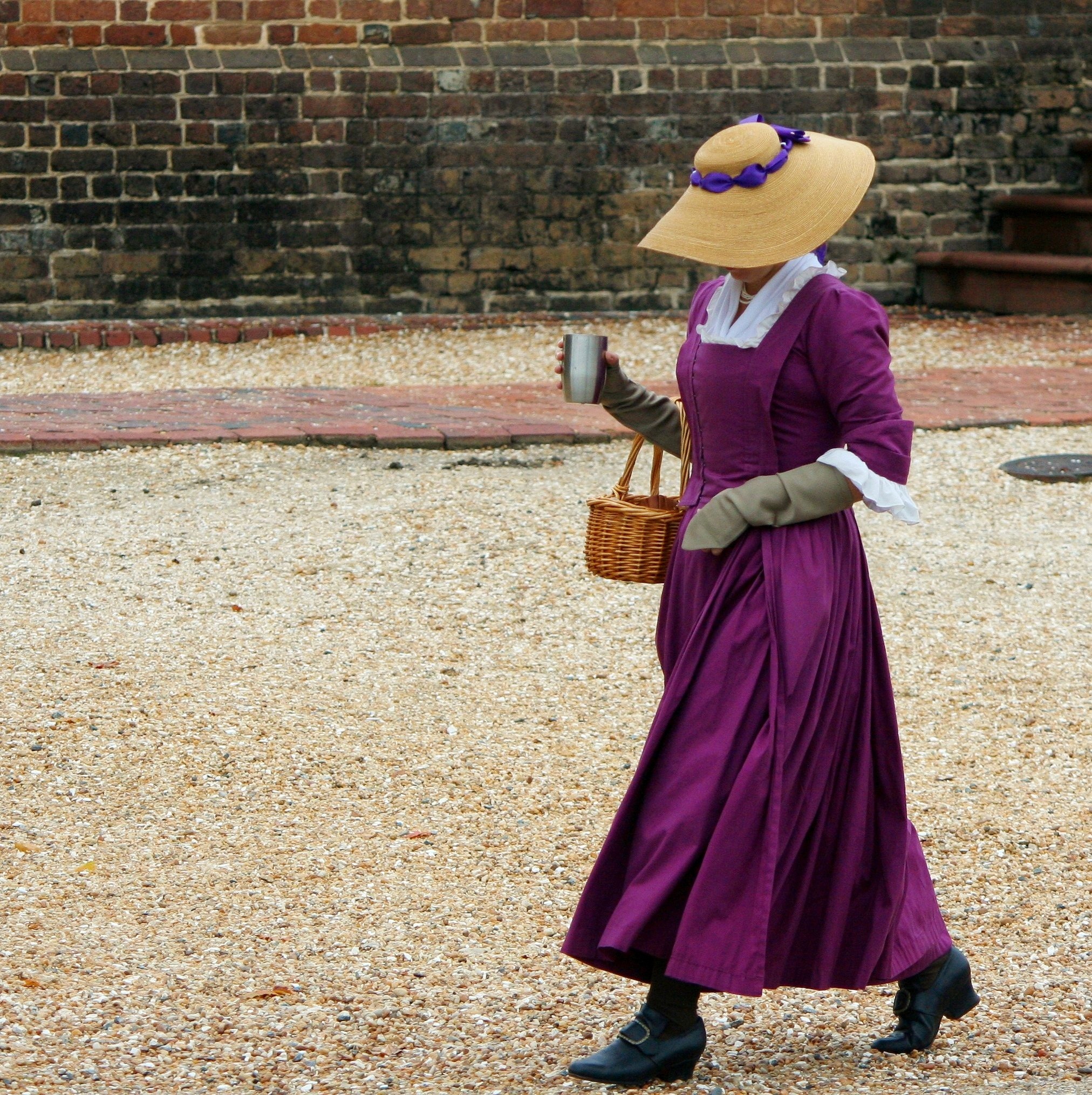 Costume reenactor free image download