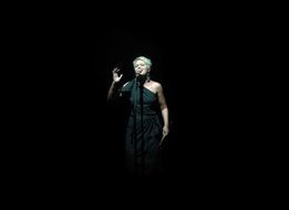 singer performance