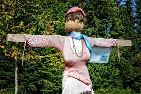 figure of scarecrow woman of straw