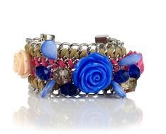 strikingly beautiful bracelet jewelry