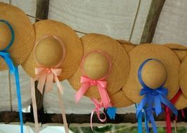 hats ribbons