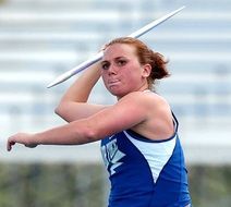 woman-thrower