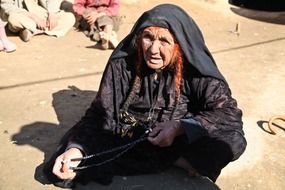 old afghanistan woman