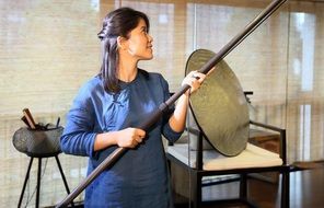 lifting rod chinese girl