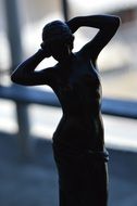 statue silhouette woman sculpture