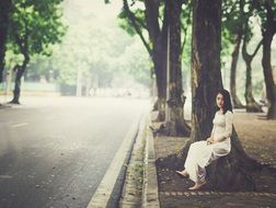 Beautiful girl alone Park view