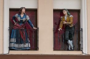 statues in the windows in madrid