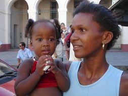 Mother and child in Cuba