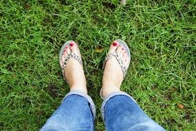 feet nails