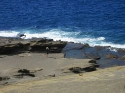 blue sea at stone beach, usa, hawaii