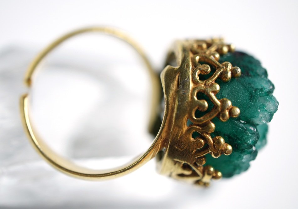 golden green drusy