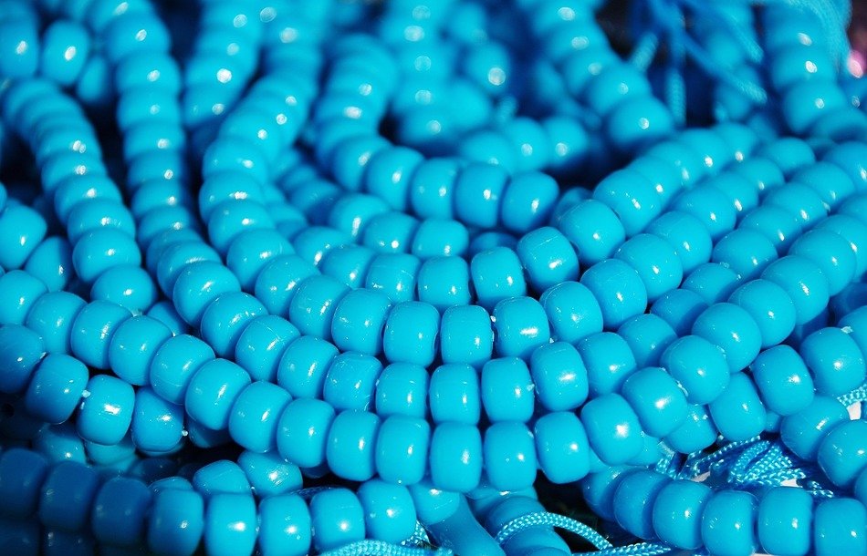 Blue pearls on the necklaces