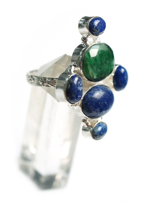 ring with lapis and emerald, jewelry