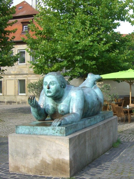 bronze sculpture of a woman in bamberg