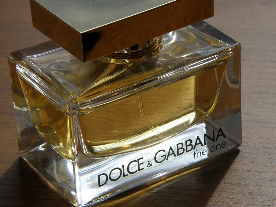 dolce gabbana perfume