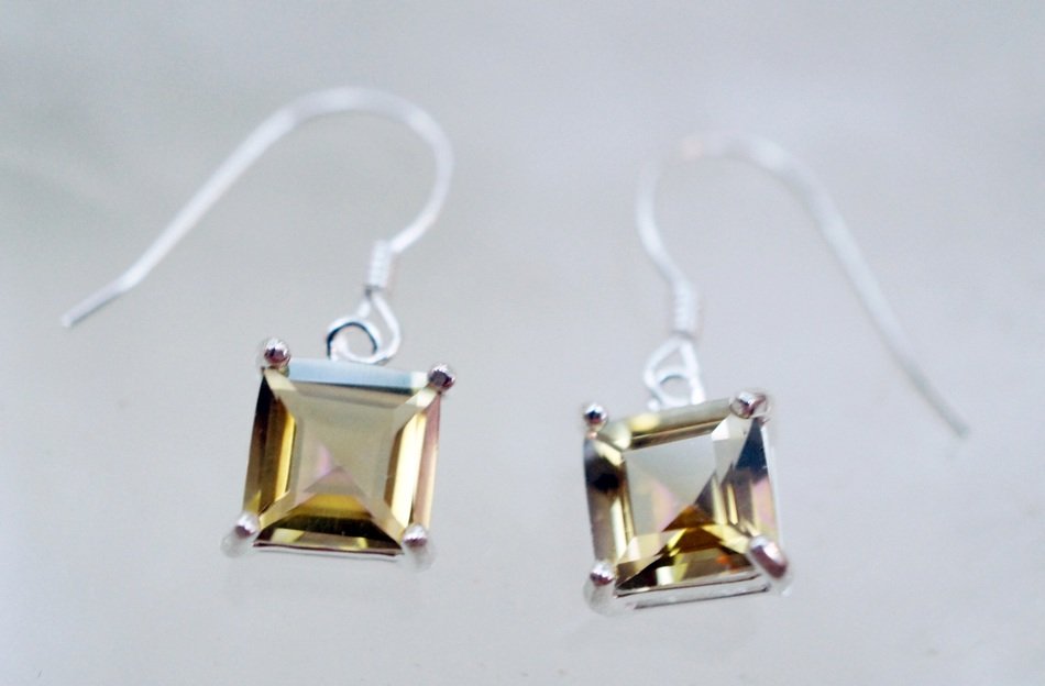 earrings with topazes