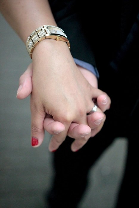 wedding ring love marriage keep hands