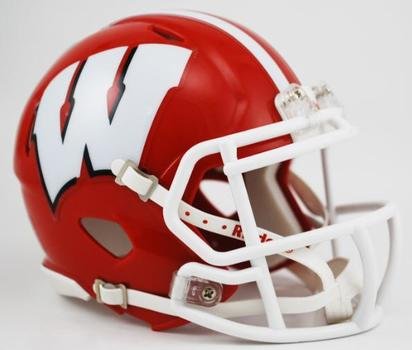 Wisconsin Badgers Football Uniforms