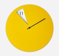 Clipart of yellow moving Clock