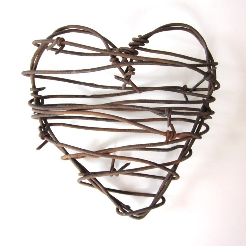 Barbed Wire Heart N2