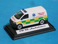 toy ambulance model