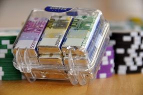 Pack of the paper euros