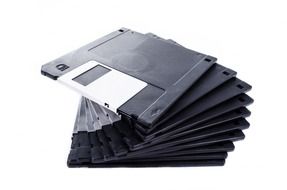 pile of diskettes