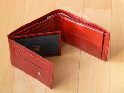 red purse