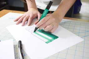 drawing markers hands