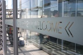 airport welcome text