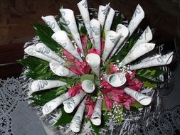 money bouquet