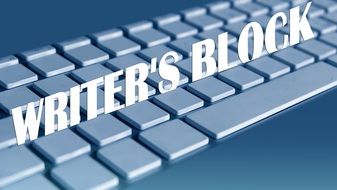 keyboard with writers blog text