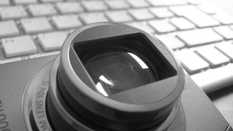 lens photography and keyboard