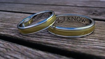 engraved wedding rings