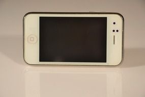 white iphone 3