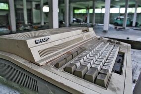 Old calculating machine