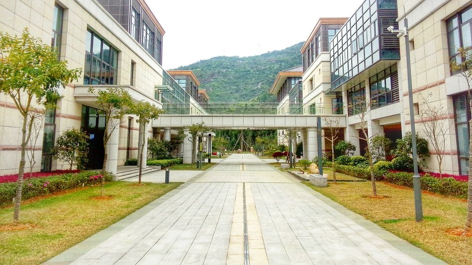 business school building in China