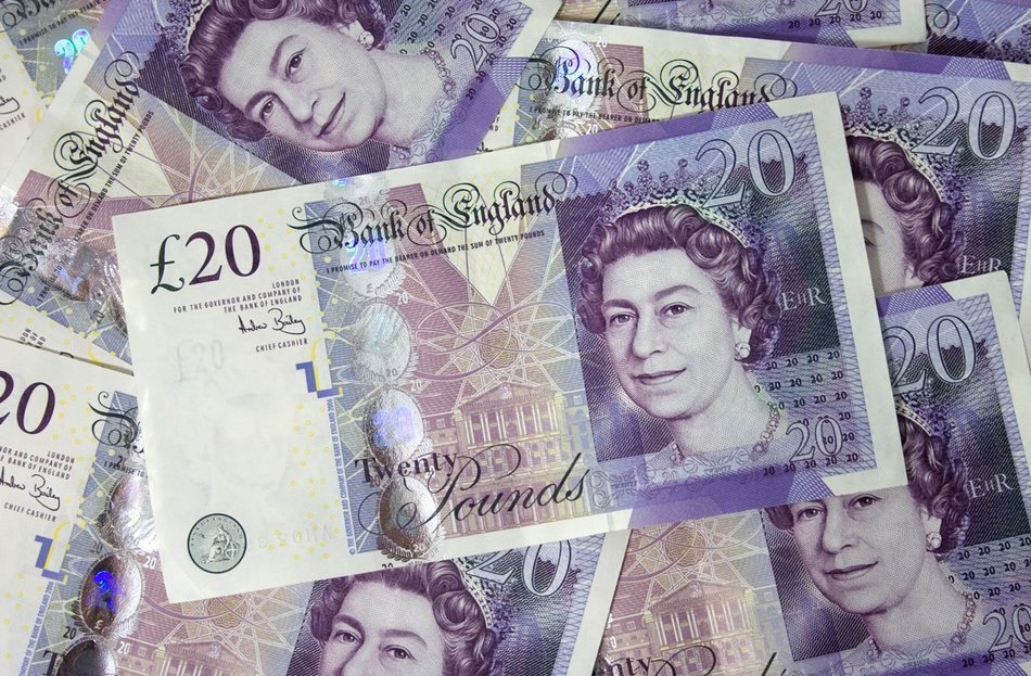 money 20 f