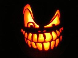 Happy Halloween, desktop with scary face